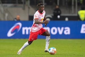 德天空：巴黎FC有意莱比锡中场海达拉，已展开谈判