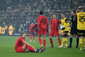 耐寒！凯恩：从小就不穿长袖不戴手套，德国确实很冷但我适应了