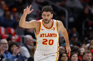 骑士➡️老鹰➡️绿军➡️爵士 尼昂今年已经换了4支球队