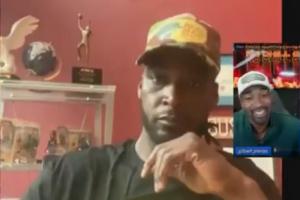 夸梅喷阿里纳斯：为了能跟詹姆斯坐一起恨不得抹粉扮女人给他拎包