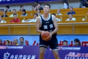 下半场掀快攻反击风暴 广东全运男篮战胜西班牙职业明星联队