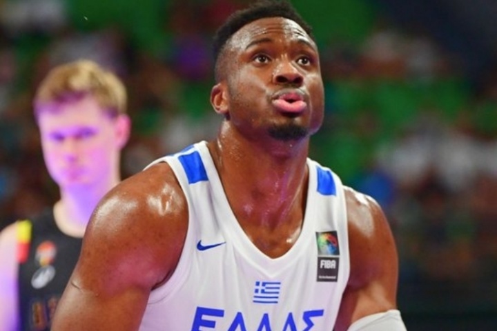 时隔461天！字母哥哥复出首战12分钟砍6分 此前遭遇跟腱撕裂