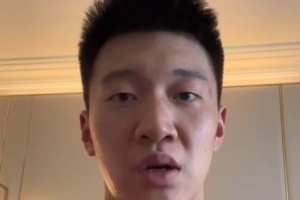 雷蒙：整个队伍的状态都是非常团结的 氛围比较好 球员们也很积极