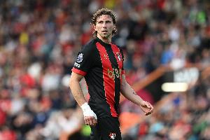 天空：巴黎与伯恩茅斯讨论扎巴尼转会费，固定部分6300万欧已谈妥