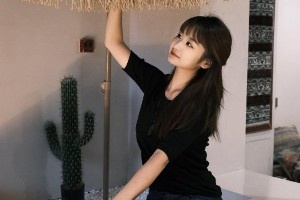 好甜❤️～ 杨瀚森女友在其社媒评论区留言：我爱你