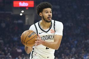 卡梅隆-约翰逊：我的中间名是乔丹 场下会打打高尔夫 也有点宅