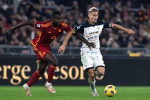 意媒：恩迪卡已经接受仪器检查，结果显示并没有受伤