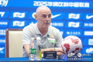 穆斯卡特：梅伦多对球队战术的适应令人满意，我们对他充满信心