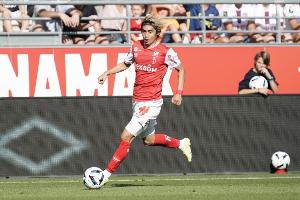 进球网：伊东纯也接近重返老东家亨克，转会费280万欧&今日体检