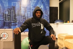 贝弗利：老詹去的是中立场地 其他NBA球员都可以在那里训练