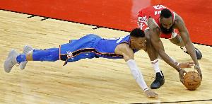 俄城雷霆18年队史10次圣诞大战威少时代9连进！