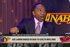 A-史密斯：詹姆斯为啥不回骑士退役呢 他若去了骑士必拿东部冠军