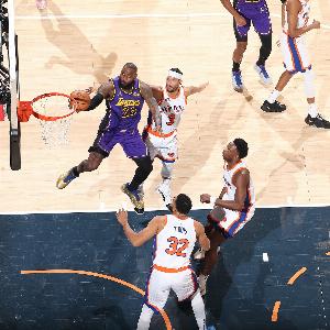 圣诞大战参赛次数：尼克斯湖人凯尔特人历史前三 黄蜂唯一0次