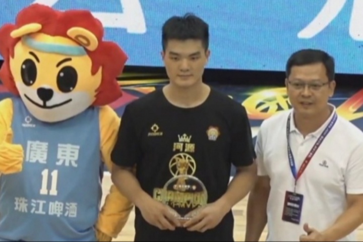 广东球王！黎伊扬场均轰29.5+5斩获MVP 河源终结东莞省联赛10连冠