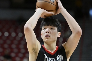 队记：除非亨德森&夏普爆发或杨瀚森成明星 否则开拓者想提升很难