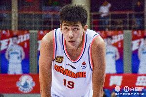 直播吧：徐昕认为自己不适合广东打法 言语冲突前本已谈好续约