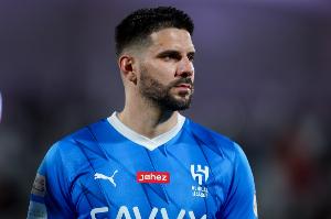 葡媒：米特洛维奇可能离开新月，利兹联对他非常感兴趣