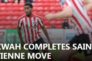 租借后买断，官方：桑德兰中场埃克瓦正式转会至圣埃蒂安