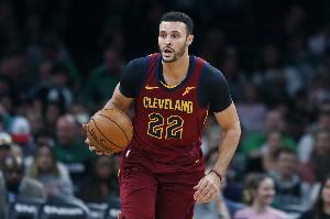 小南斯：打10分钟或30分钟都能接受 希望季后赛我能展现影响力