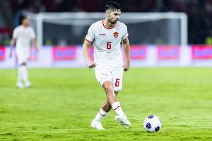 官方：30岁印尼归化国脚沃尔什离开横滨水手，转会加盟武里南联