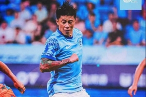 埃杜·加西亚多次造险 深圳新鹏城半场比分0：2落后