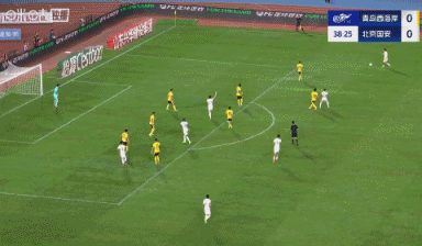 大腿！法比奥头球破门&15球继续领跑射手榜，杨立瑜精准制导助攻