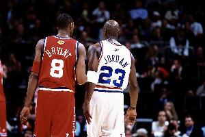 小里弗斯谈得分后卫总统山：乔丹、科比、韦德、哈登