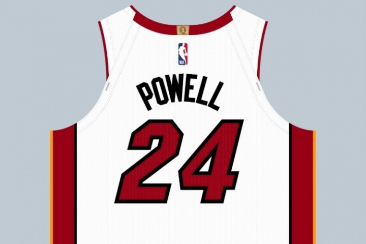 冤大头！鲍科比刚花钱买下24号球衣 原主人今天被交易