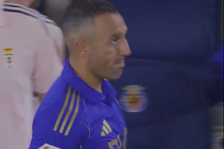 唯有致敬！40岁卡索拉时隔5年西甲再登场，出战母队24年首场西甲