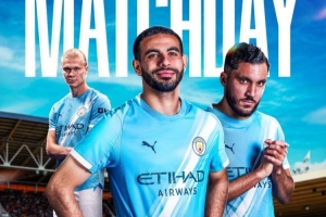 曼城新赛季英超首战海报：哈兰德、艾特-努里、谢尔基出镜