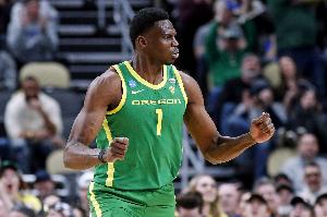 美记：当特身上有未被开发的潜力 但火箭队没有他的位置了