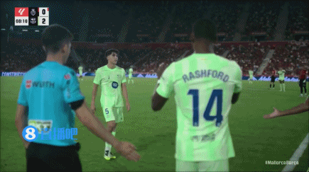 他来了！拉什福德69分钟替补出场，迎来西甲首秀