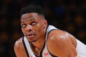 威少回复球迷：关于我去向的消息很快就到来 大家请稍安勿躁