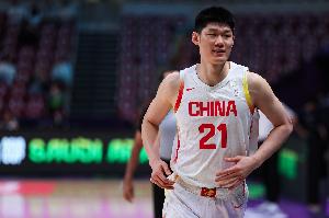 胡金秋：这支中国男篮非常团结 都想为身上穿的这件China做点什么