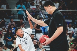 18载赛事赓续接力 13届盛会为爱集结 2025姚基金慈善赛杭州闭幕