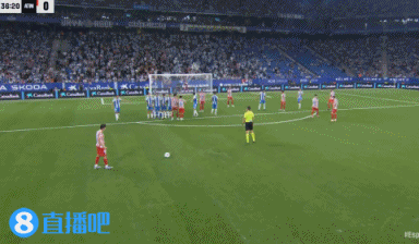 圆月弯刀！阿尔瓦雷斯任意球破死角，收获新赛季首球