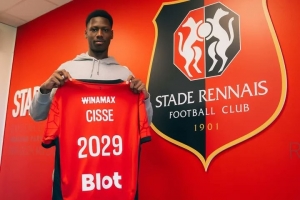 记者：国米对雷恩21岁中场西塞感兴趣，球员德转身价800万欧