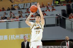 直播吧：辽宁将处理张镇麟去留问题 已有部分球队有意