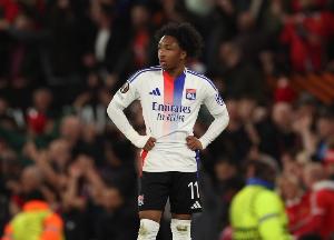 法媒：拜仁就租借马利克-福法纳与里昂接洽，里昂只考虑永久转会