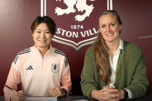 官方：21岁日本女足国脚土方麻椰加盟阿斯顿维拉女足