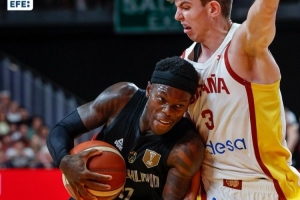 热身赛德国106-105战胜西班牙 施罗德砍24分10助并完成准绝杀！