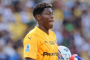 铃木彩艳：我现在完全专注于帕尔马，并且正在为新赛季做准备