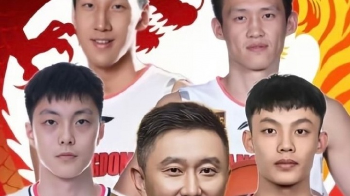 广东全运男篮热身赛 徐杰&胡明轩&周鹏登上宣传海报