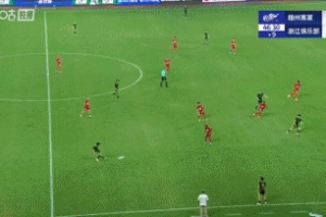将功补过！王钰栋人球分过+横传助攻弗兰克破门，浙江1-1扳平！
