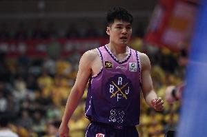 媒体人评三方交易：北控最赚 广东后续围绕徐昕交易还有很大悬念