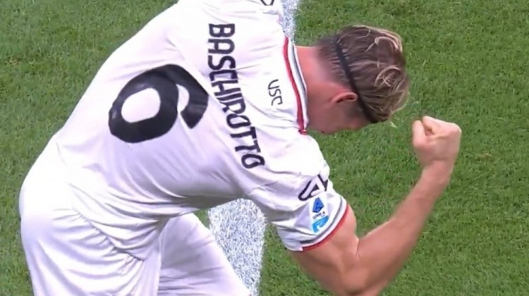 古典雕塑！巴斯奇罗托攻破米兰大门，亮出巨兽般的肌肉维度