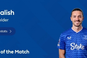 2送助攻！官方：格拉利什当选埃弗顿vs布莱顿全场最佳