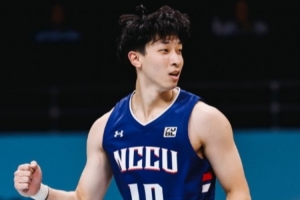 四项数据全场最高！宋昕澔24中10砍下29分12板6助2断1帽