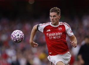 约克雷斯：很高兴打进两球&上半场我本该进球，阿森纳配得上胜利