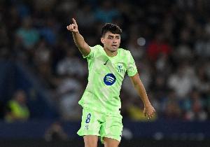 1.4亿低调大师22岁佩德里世界波带队逆转，触球144次密密麻麻